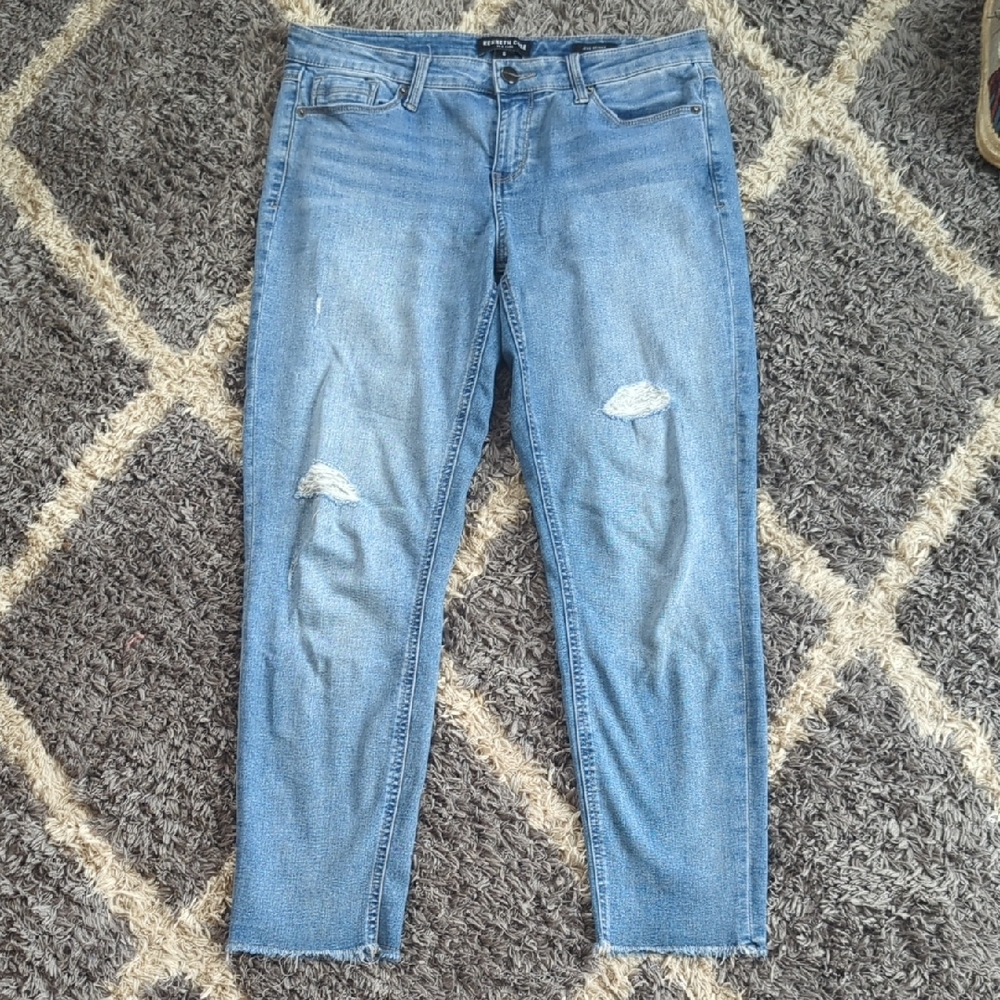 Kenneth Cole New York Jess Skinny Distressed Jean Size Women's 6